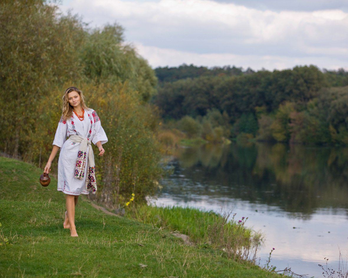 Nude girl Slavic women in Phoenix